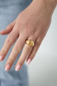 Dynamic texture ring