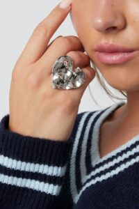 Grote hartvormige statement ring - Goud